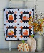 Patchy Pumpkin Quilt by Amanda from Jedi Craft Girl